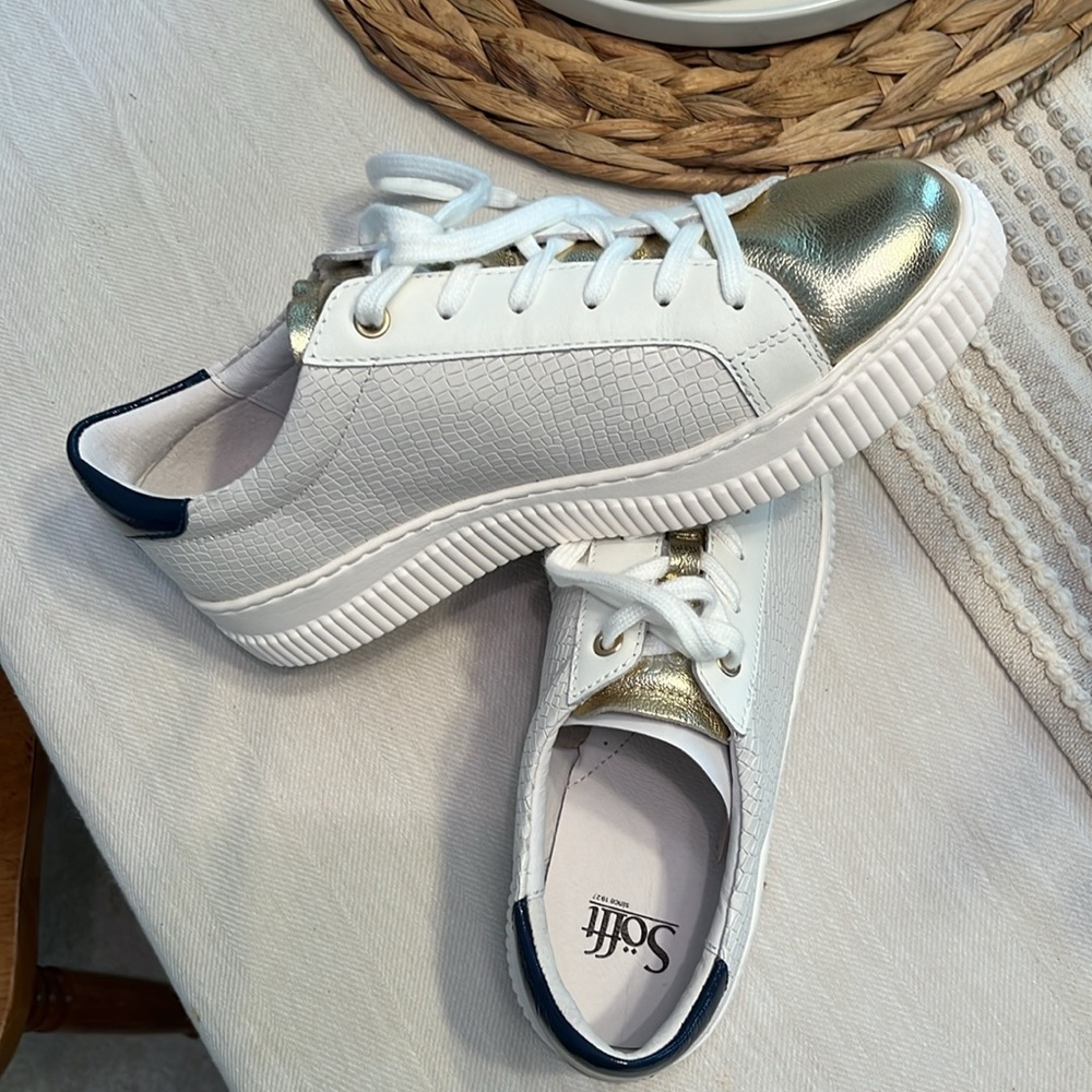 SOFTT Brand Women's White and Metallic Gold Sneakers  NEW never worn in box